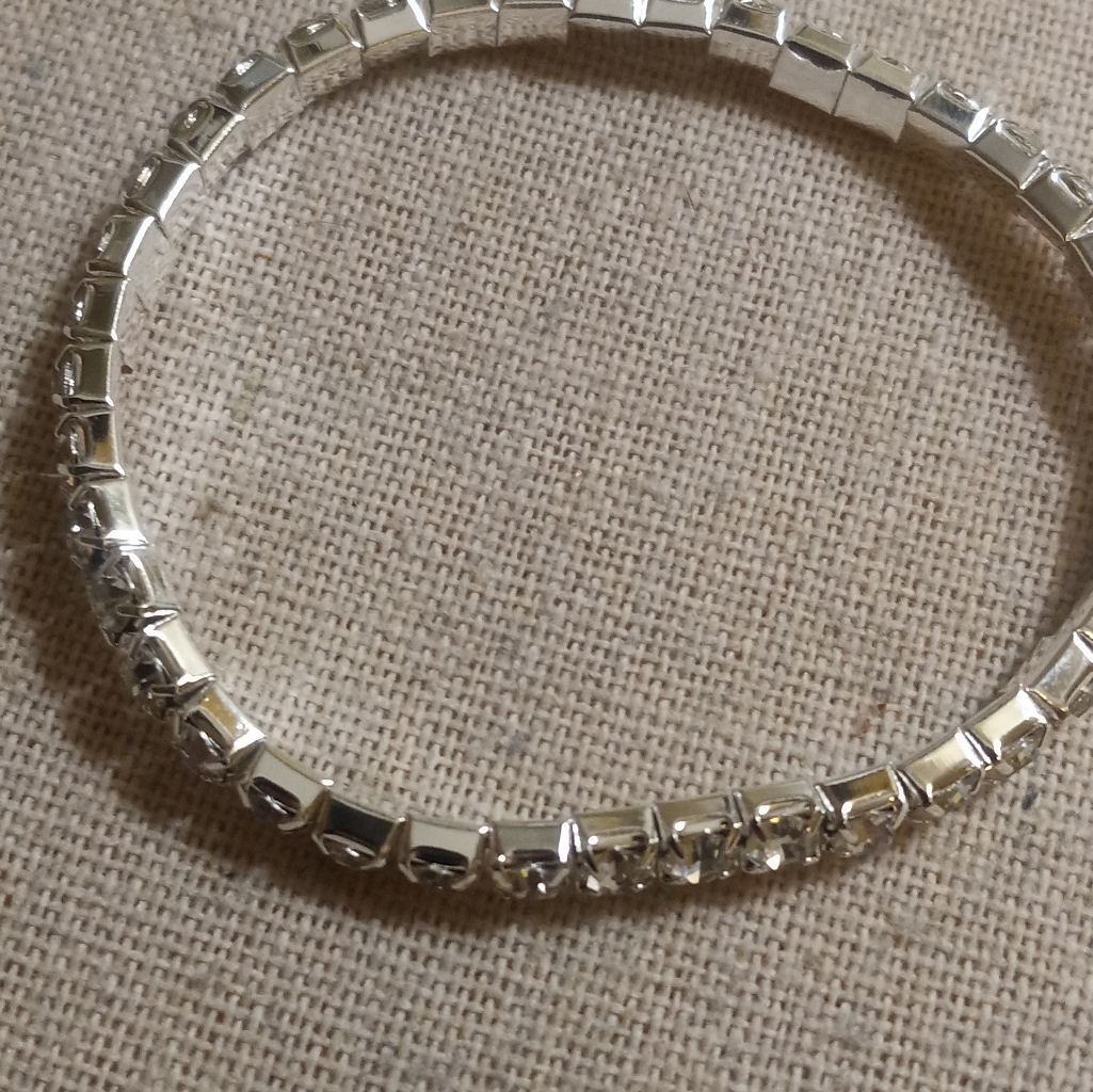 6 New Bracelet 6$